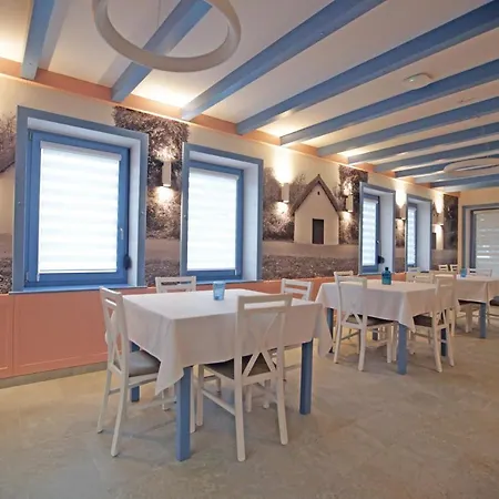 Lehel Vendeghaz Gasthof